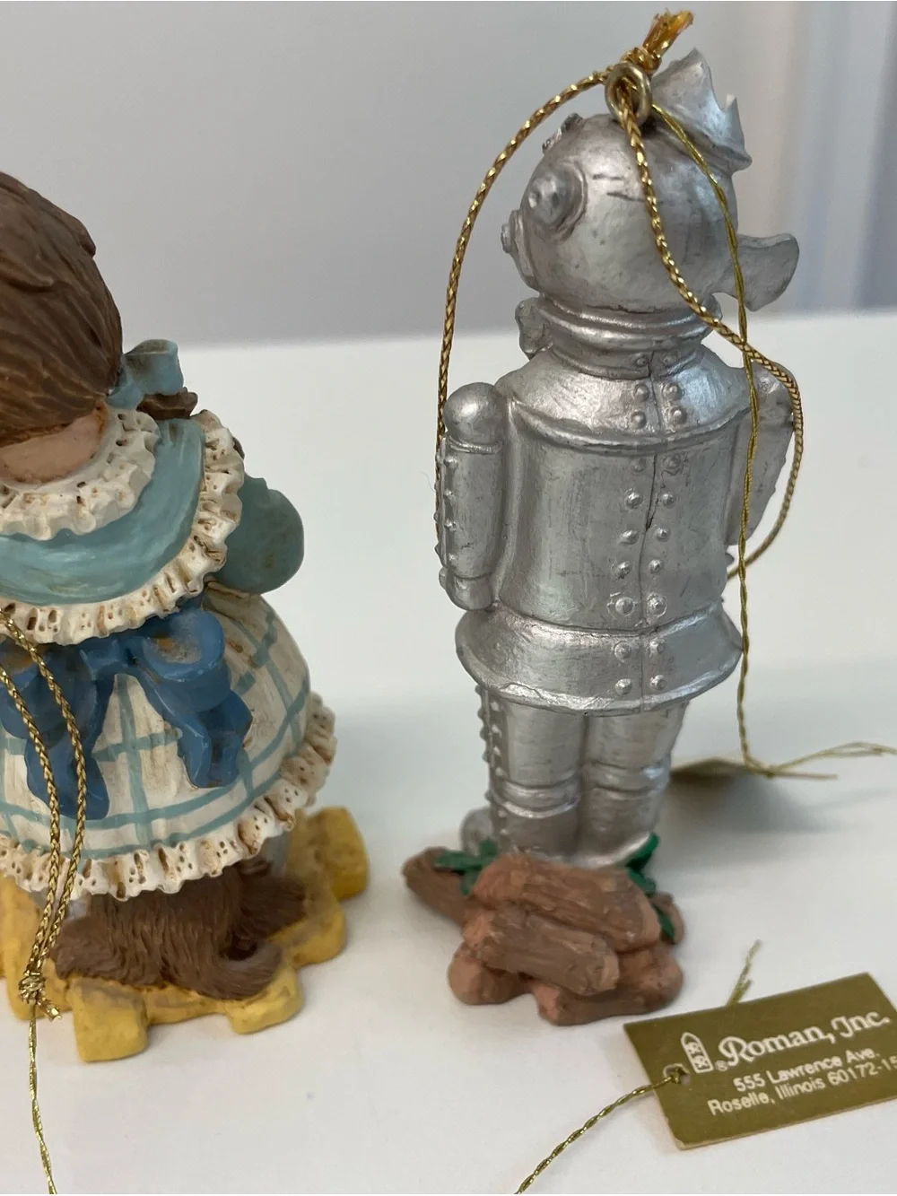 Roman charming blue